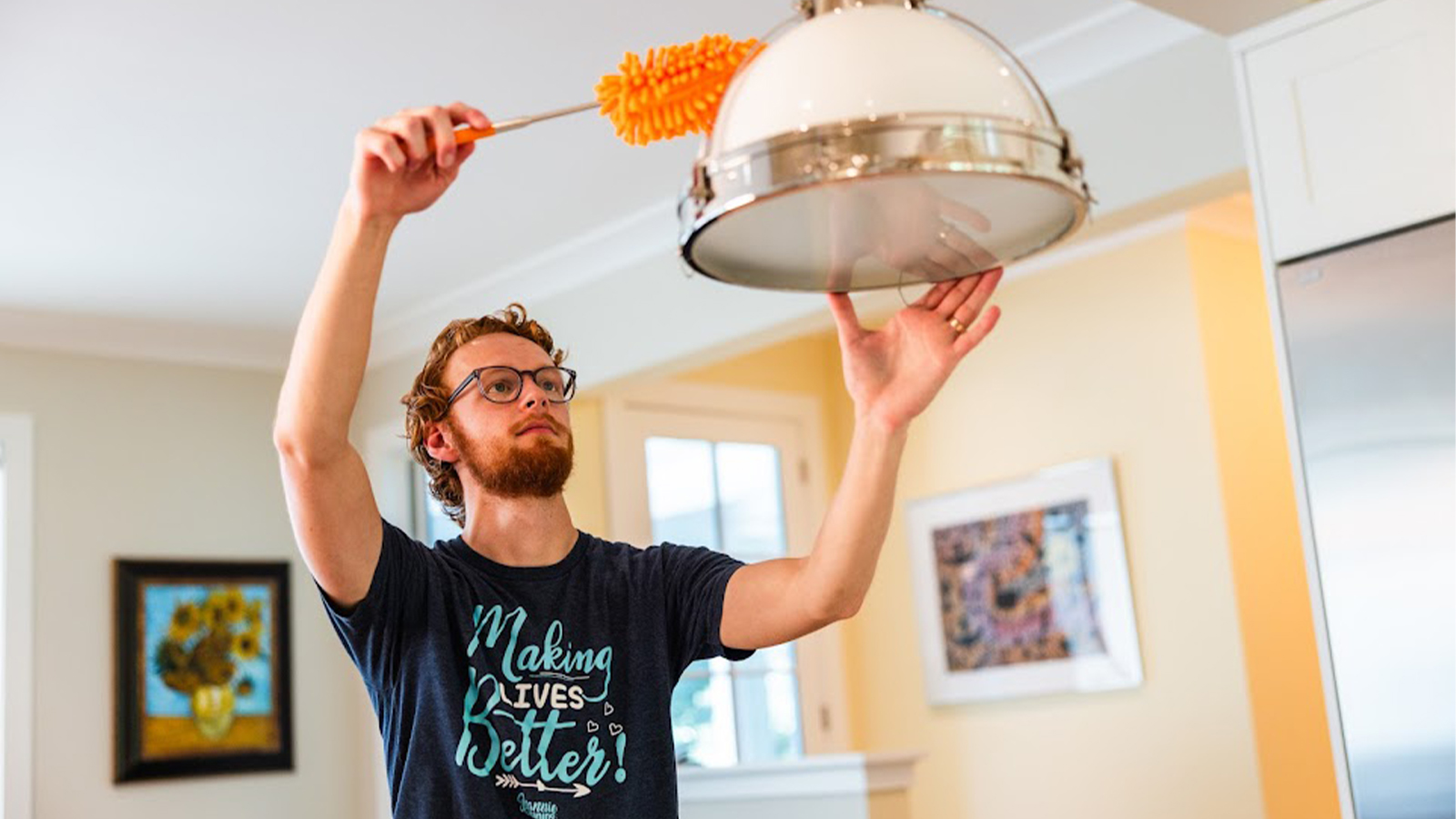 Jeannie Cleaning Grows with Chamber Support