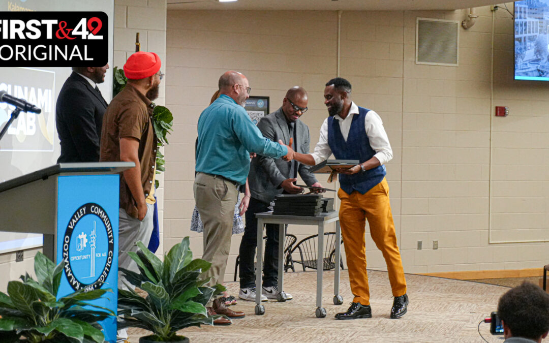 Tsunami Lab Graduates First Cohort of Future Business Owners